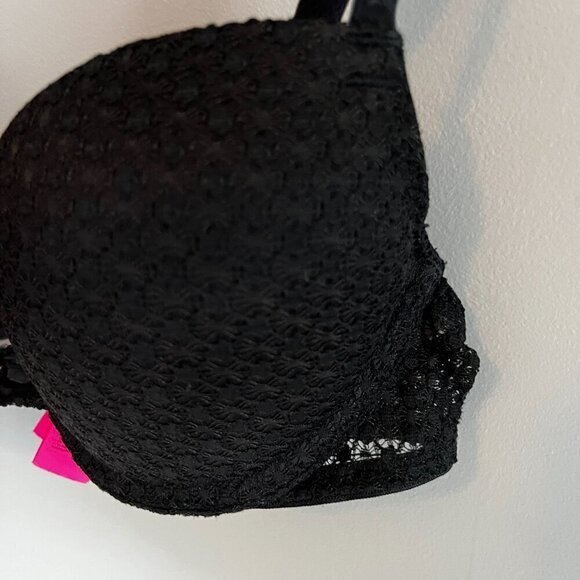 LA SENZA Remix pushup plunge bra Size 32B Black Lace Padded with Underwire - Picture 2 of 11